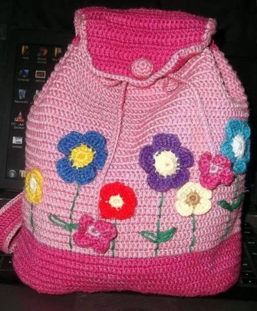 Bolsa Infantil de Crochê Rosa com Flores