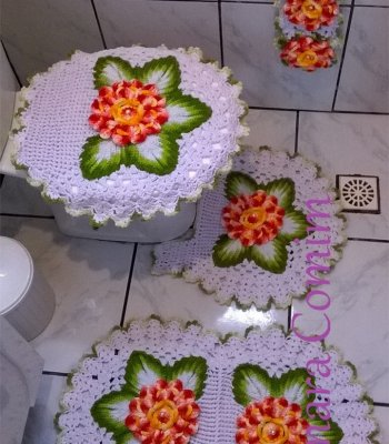 Jogo de Banheiro de Crochê Branco com Flores Laranjas