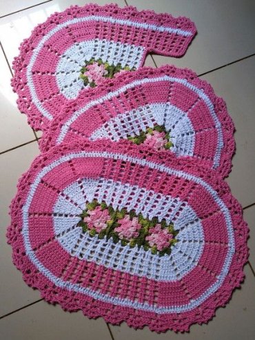 Jogo de Banheiro de Crochê Branco com Flores
