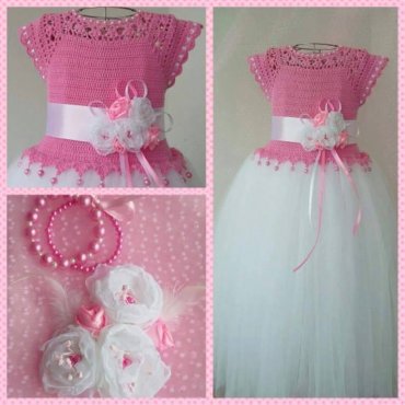 Vestido Infantil de Crochê Rosa com Saia de Tule